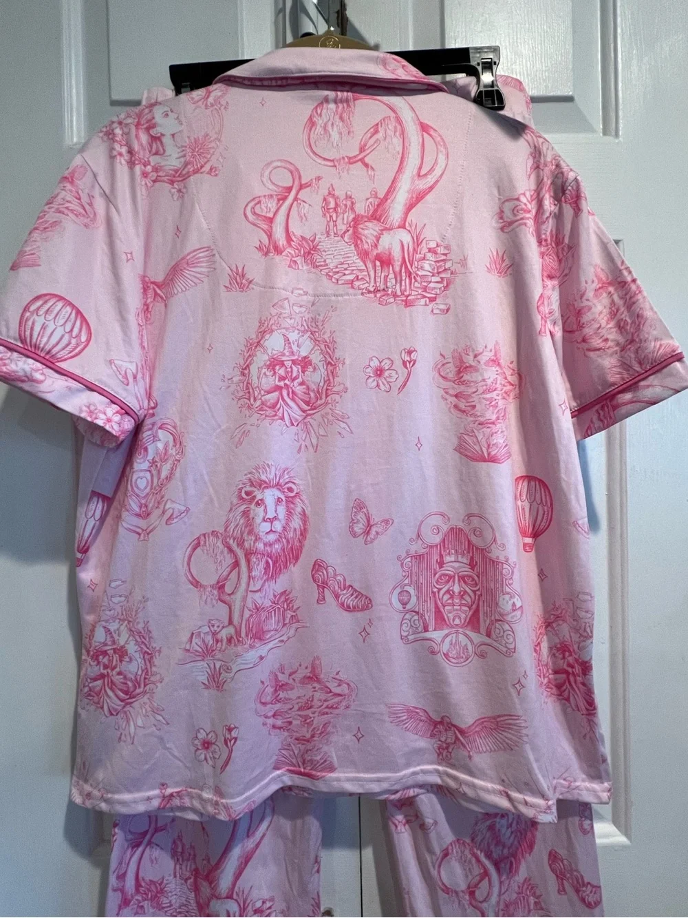 2 Pc “ Wicked” 🩷 Pink Printed Pajama Set - Short Sleeve Top & Pants